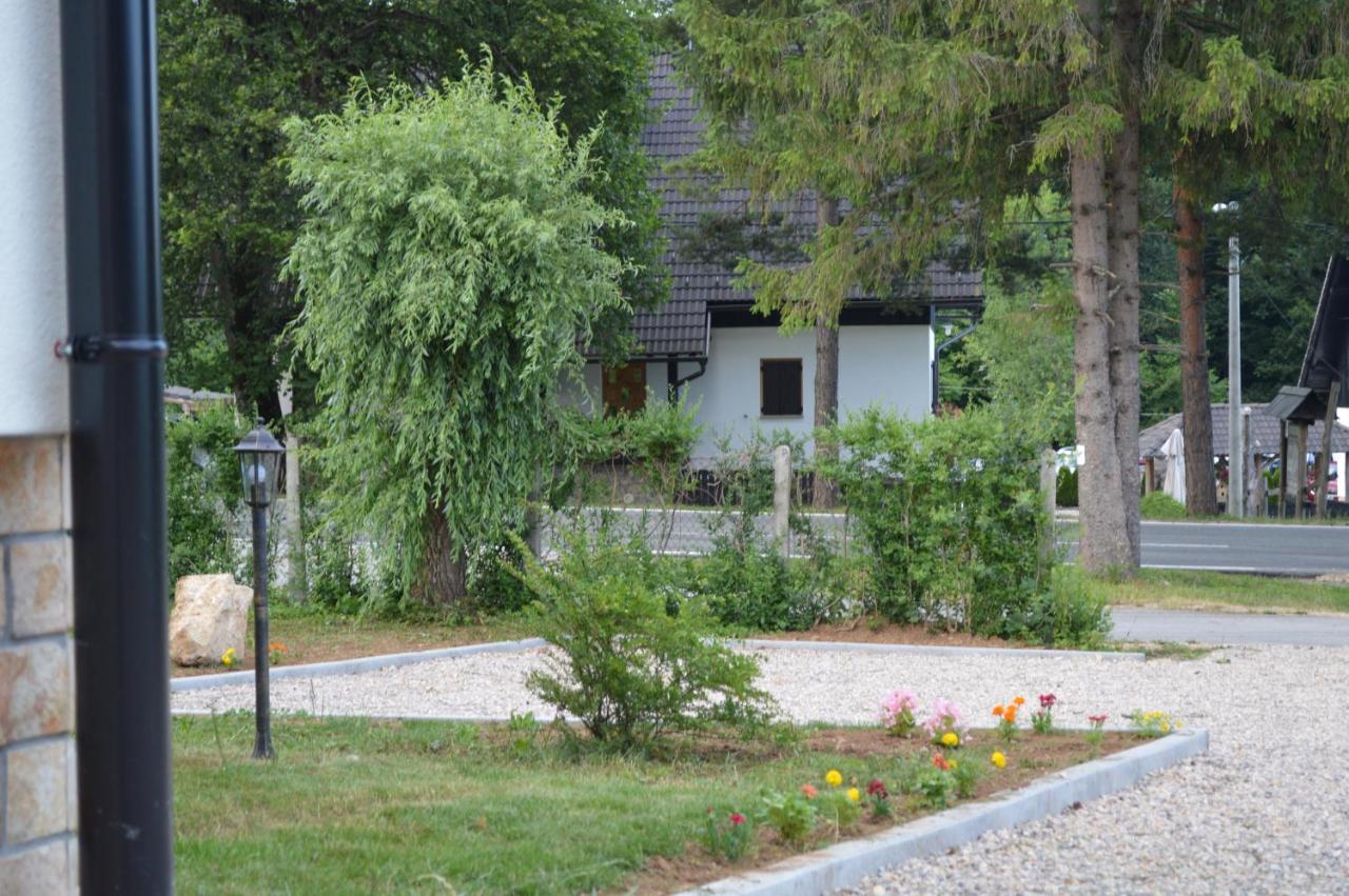 B&B Lady Of The Lake Jezerce Exterior foto