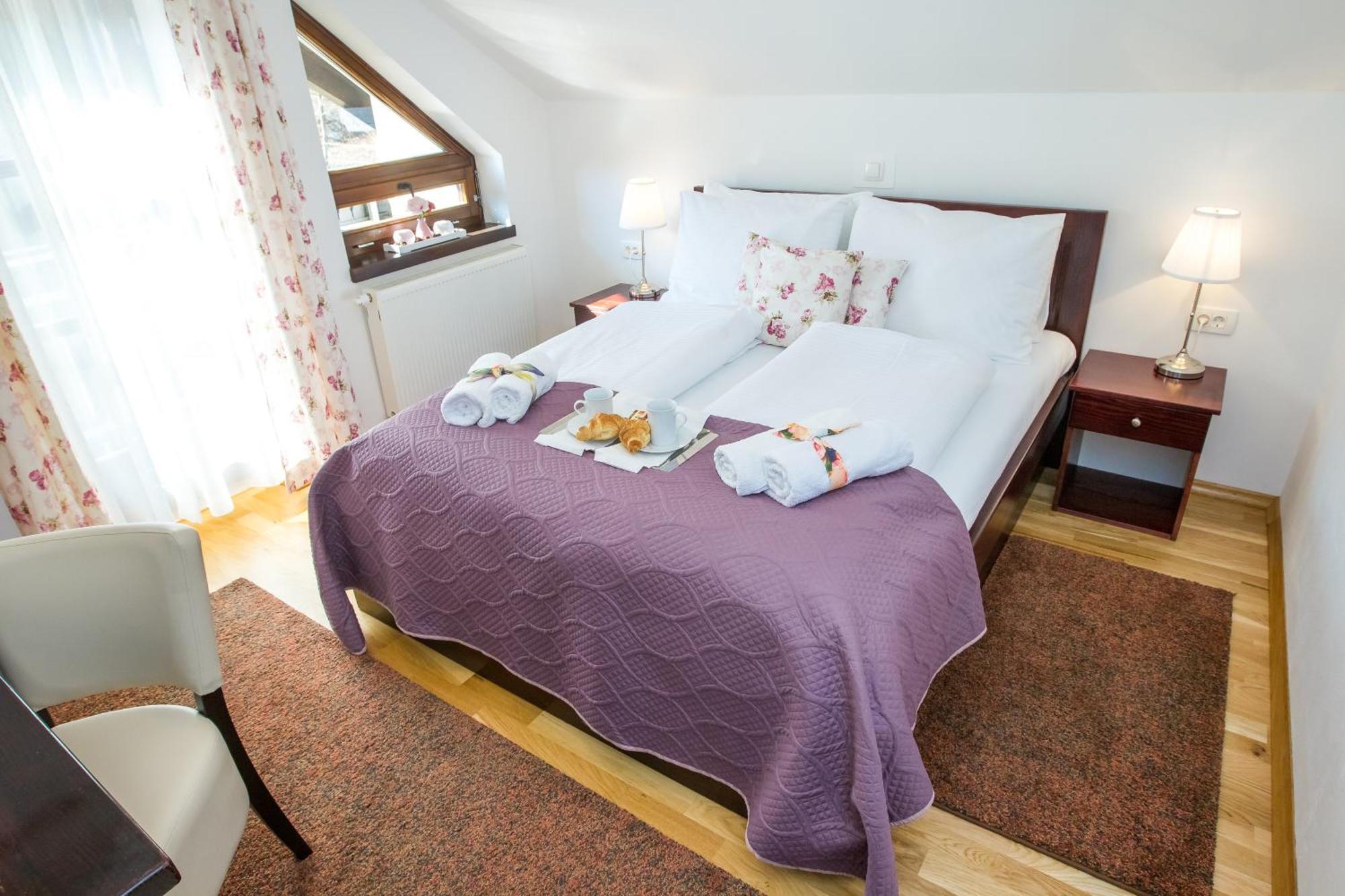 B&B Lady Of The Lake Jezerce Quarto foto